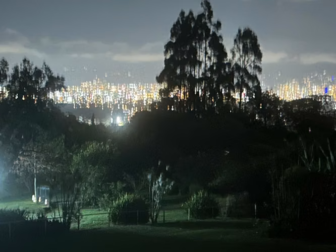 Exclusiva propiedad con vistas y piscina en San Isidro de Heredia
