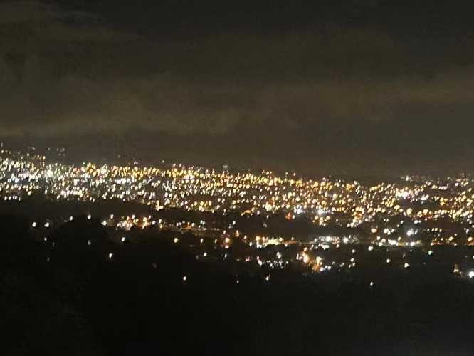 Exclusiva propiedad con vistas y piscina en San Isidro de Heredia
