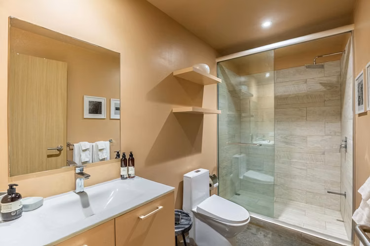 APARTAMENTO CON LA MEJOR VISTA EN ESCALANTE ESTÁ A LA VENTA - Imagen 6
