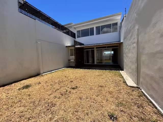 VENTA DE CASA EN SAN RAFAEL ABAJO, HEREDIA - Imagen 11