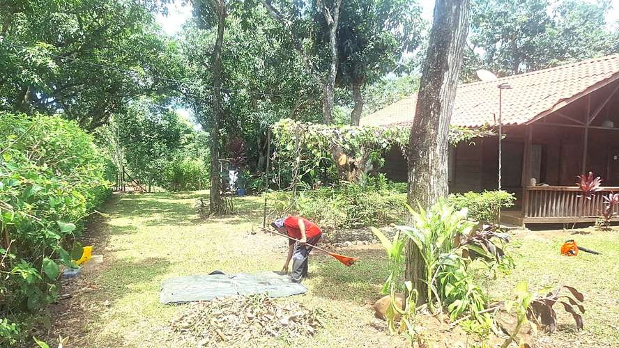 Venta casa Esparza  quinta 43 mill colones
