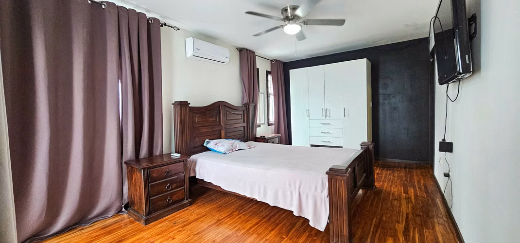 Se Vende Casa en Santa Ana, Pozos