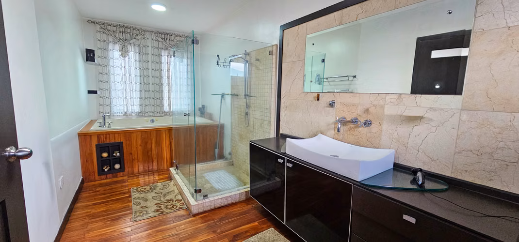 Se Vende Casa en Santa Ana, Pozos