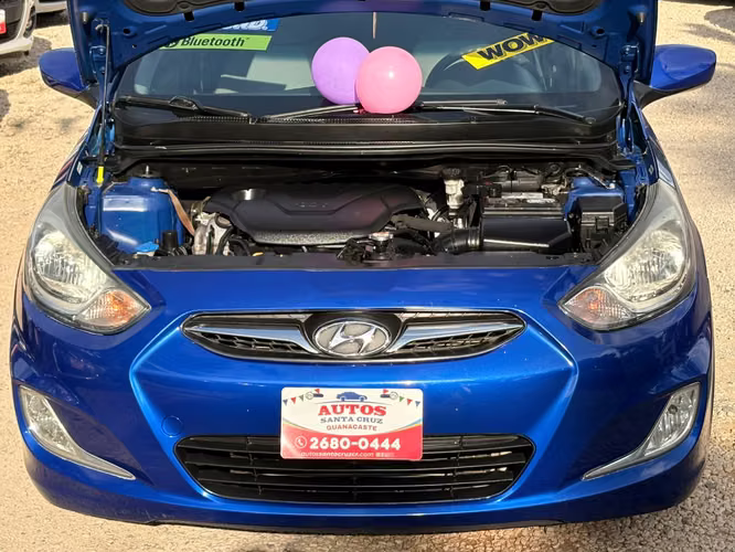HYUNDAI ACCENT GLS-2013-AUTOMATICO-5.675.000
