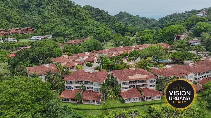 Apartamento Amueblado de 2 Habitaciones en Los Sueños, Herradura