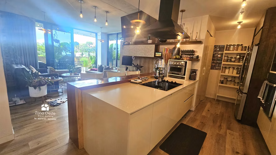 OPORTUNIDAD! EXCLUSIVO APARTAMENTO EN VENTA CON ESPECTACULAR TERRAZA EN ESCAZÚ VILLAGE - Imagen 7