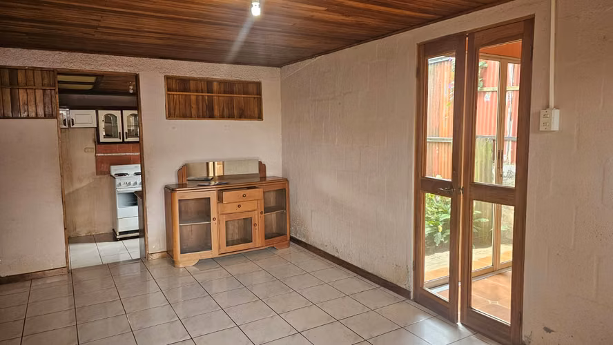 Casa de una planta en el centro de San Ramón, Alajuela - Imagen 3