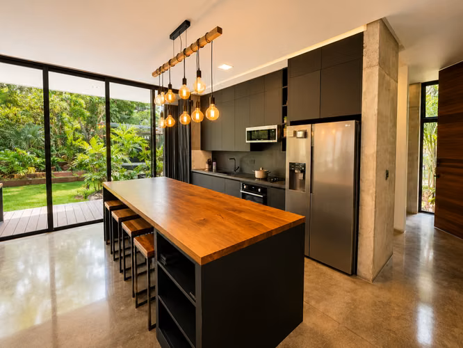 VENTA DE CASA EN SAN ANTONIO DE ESCAZÚ