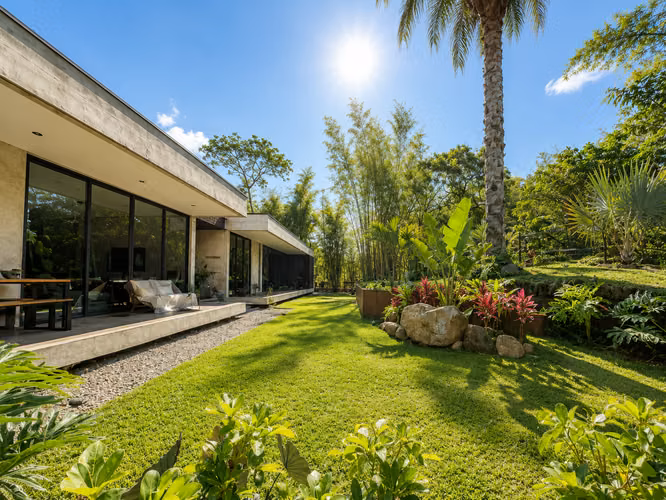 VENTA DE CASA EN SAN ANTONIO DE ESCAZÚ