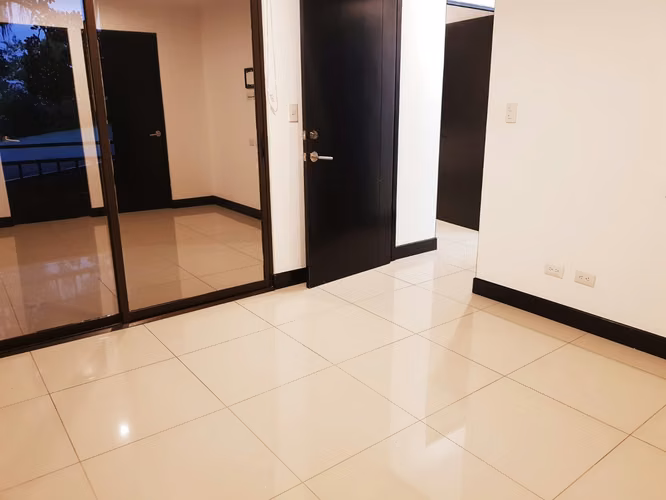 VENTA PARA INVERSION DE APARTAMENTO CON LÍNEA BLANCA - Imagen 15