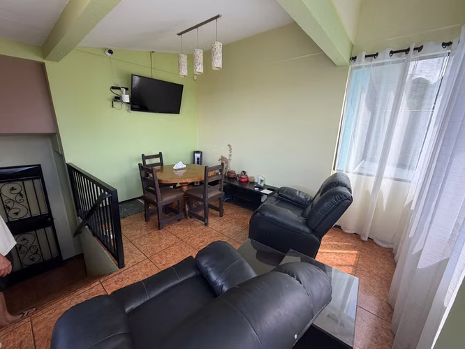 Casa a la Venta Carrizal de Alajuela