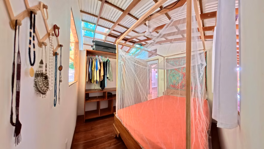 Casa Tropical de 3 Habitaciones en Alquiler | Mediano y Largo Plazo | Cerca de Pavones - Imagen 17