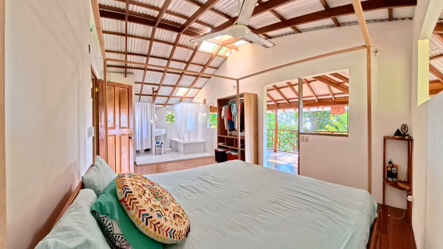Casa Tropical de 3 Habitaciones en Alquiler | Mediano y Largo Plazo | Cerca de Pavones - Imagen 13