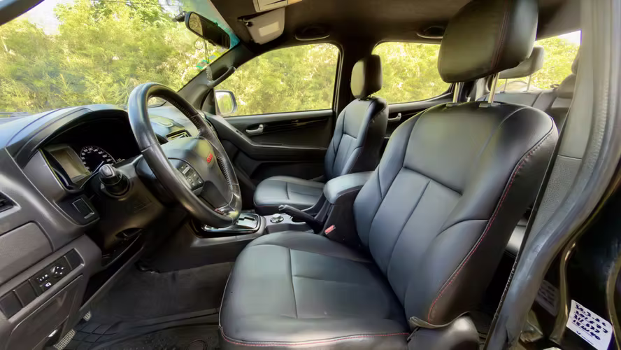 Isuzu D-MAX GT Motor 3.0cc Automatico 4X4 2016 Full Extras Version Nacional Un Solo Dueño!!