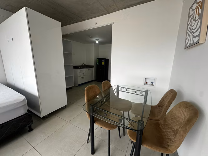  Apartamento Amueblado en Alquiler – Torre iFreses, Curridabat -03
