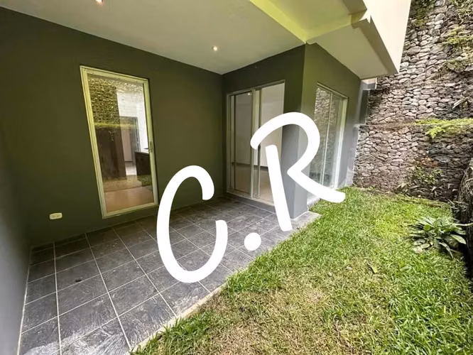 Alquilo apartamento tipo Duplex en Granadilla de Curridabat
