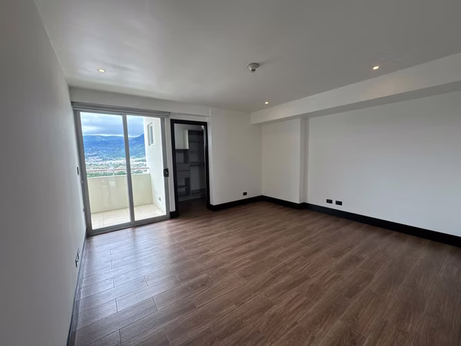 Alquiler de apartamento penthouse en la Sabana. Con línea blanca - Imagen 10