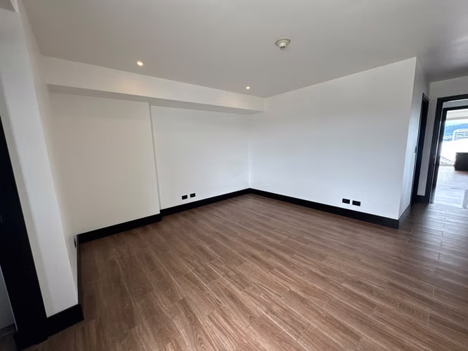 Alquiler de apartamento penthouse en la Sabana. Con línea blanca - Imagen 16