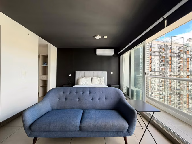 SE ALQUILA APARTAMENTO CON VISTA IMPRESIONANTE AMUEBLADO TIPO ESTUDIO