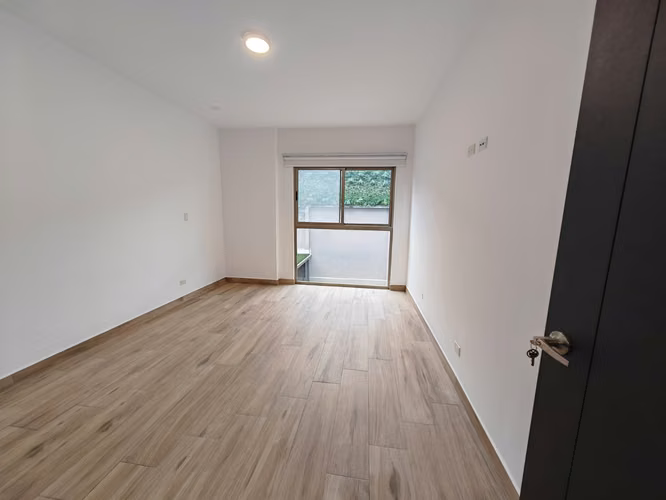 Alquiler de apartamento en Rohrmoser, excelente lugar!