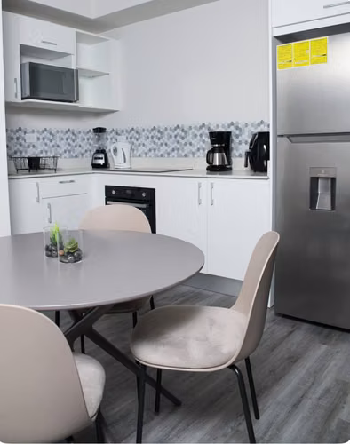 Alquiler de apartamento amueblado en la Sabana - Imagen 4