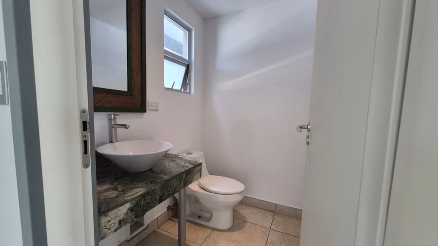 Venta de casa en condominio 3 habitaciones - Santa Ana Piedades RZ