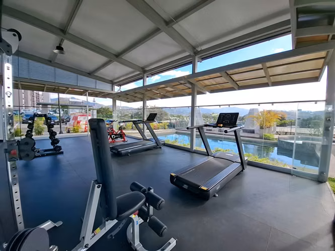 Apartamento en Alquiler en Condominio Khaya, Curridabat - 3 Hab, 2 Baños, 2 Parqueos, Piso 5 - Imagen 10
