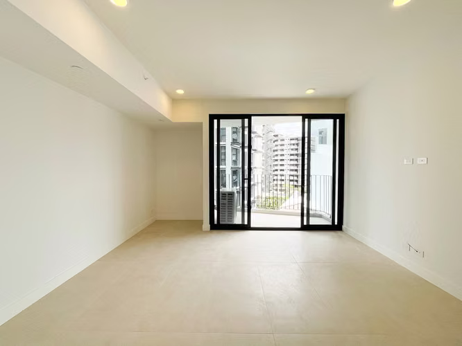 Alquiler de apartamento nuevo en Rohrmoser Nunciatura