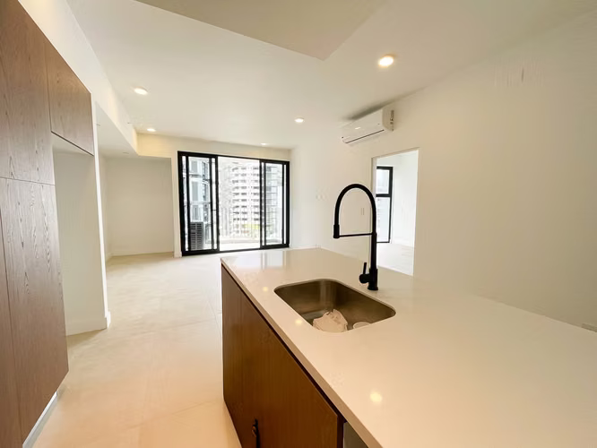 Alquiler de apartamento nuevo en Rohrmoser Nunciatura