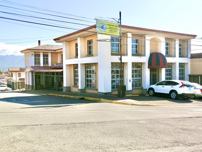 Alquiler de local. El espacio ideal para hacer crecer su negocio en Santa Lucía de Barva