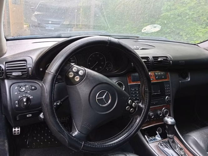 MERCEDES PARA REPARAR