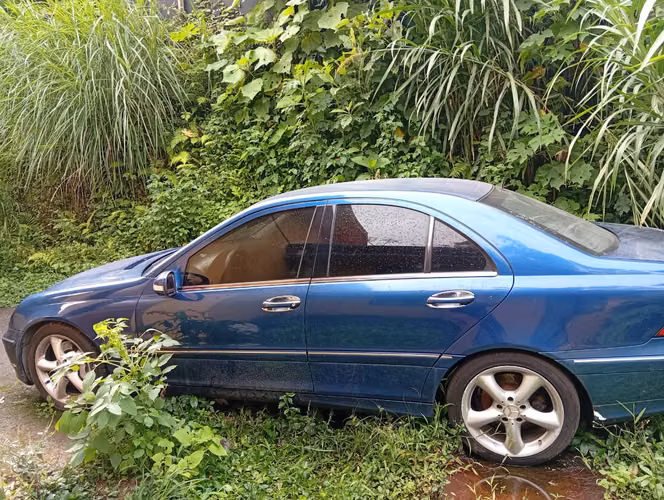 MERCEDES PARA REPARAR