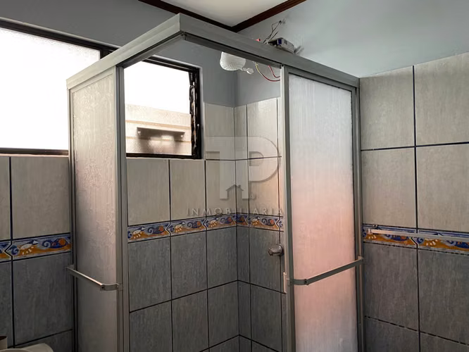 Casa Amplia con Local Comercial - San Pablo de Heredia JC140