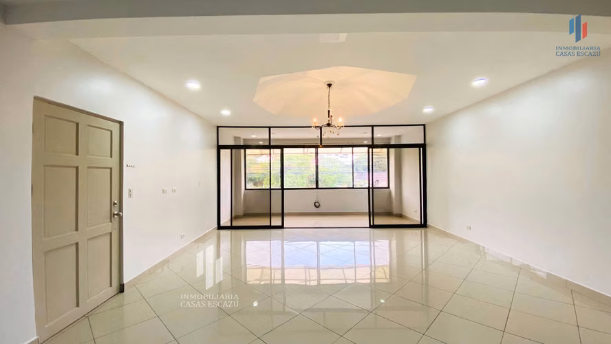 Apartamento en Alquiler, 1 Dormitorio + Oficina, San Rafael de Escazú - Imagen 2