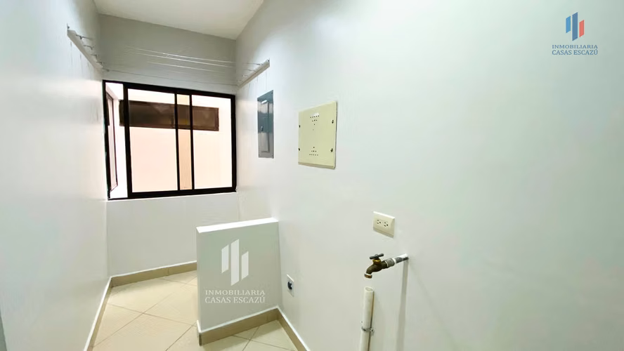 Apartamento en Alquiler, 1 Dormitorio + Oficina, San Rafael de Escazú - Imagen 13