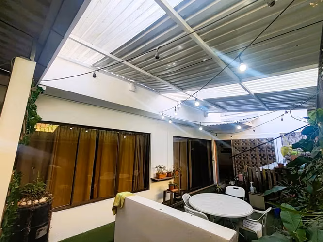 EDIFICIO YOSES | Uso Mixto