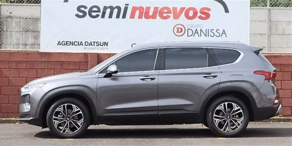 HYUNDAI SANTA FE 2019 AUTOMÁTICA DIESEL NEGRO - Imagen 3