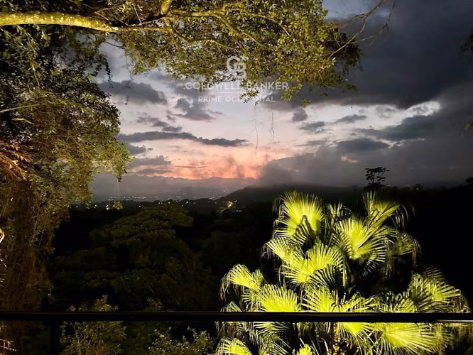 Exclusiva Casa En Alquiler. Condominio. Grecia Alajuela