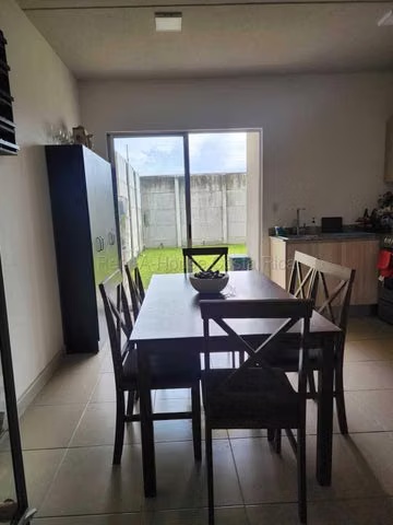 Venta de Casa en San Antonio de Alajuela.