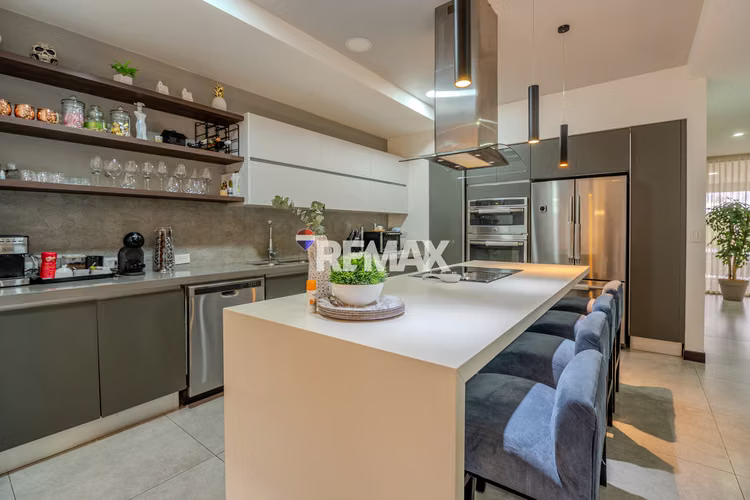 Casa en Venta Santo Domingo Heredia