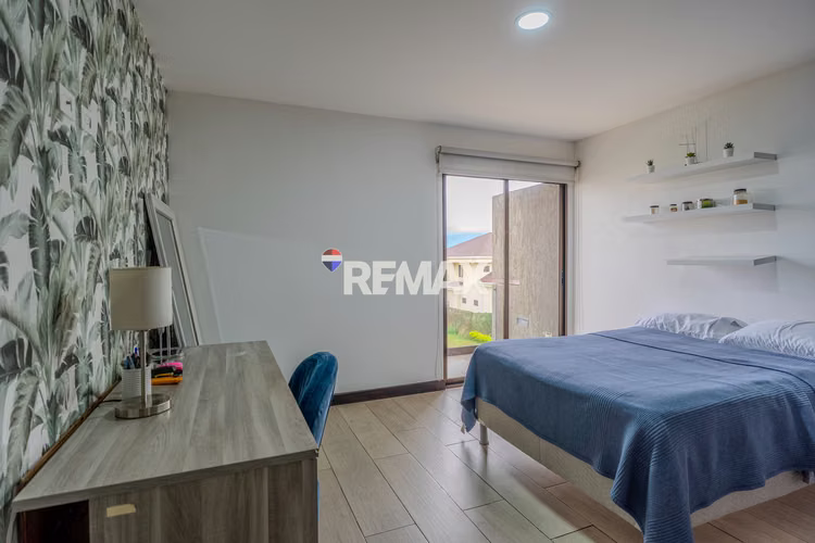 Casa en Venta Santo Domingo Heredia