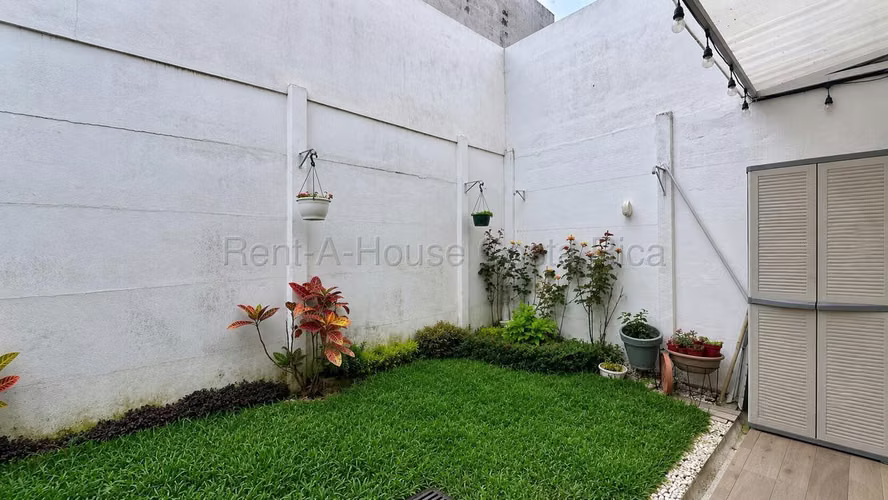 Venta de TOWNHOUSES en San Rafael-Montes de Oca. 27-176 - Imagen 8
