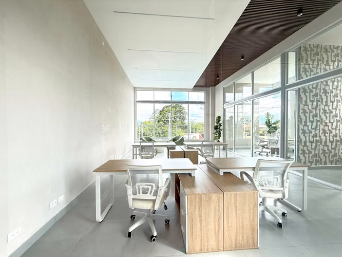 Alquiler de hermosa casa nueva en Condominio en Santo Domingo Heredia