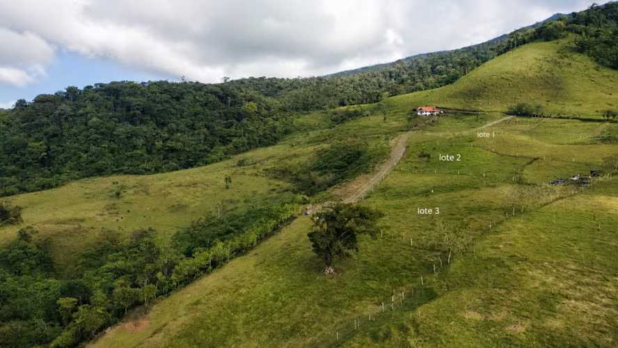 Quintas de 5.000 m² con vista al Volcán Arenal | US$99.100 cada una
