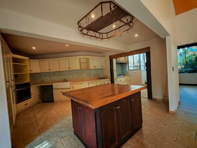 Casa en venta en residencial privado en Coronado