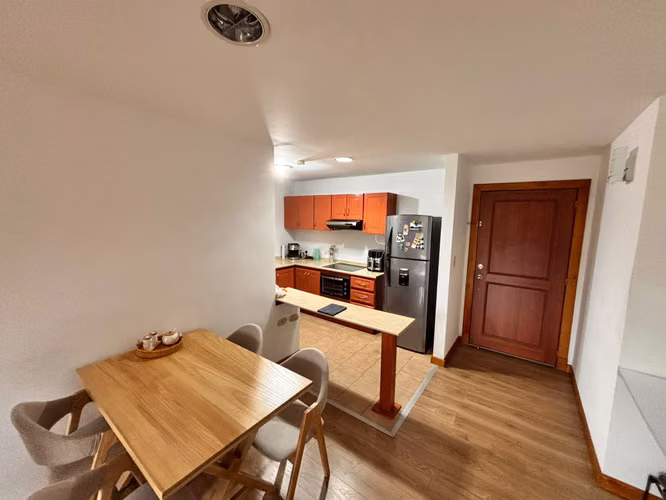 SE VENDE APARTAMENTO CONDADO DEL PALACIO LA URUCA esh