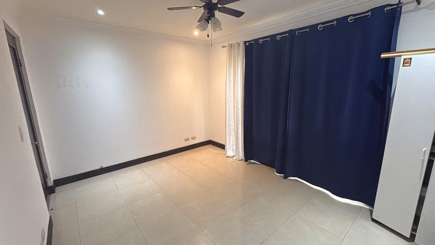  Room in Independent House – Río Oro  250,000 monthly