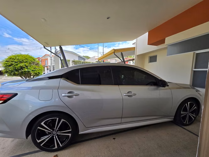 Nissan Sentra 2023
