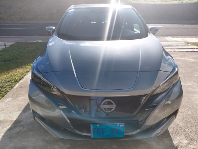 Nissan Leaf 2024 100% eléctrico en perfectas condiciones - Imagen 5