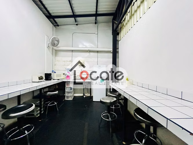 Venta de bodega con local Comercial en Santa Ana Centro